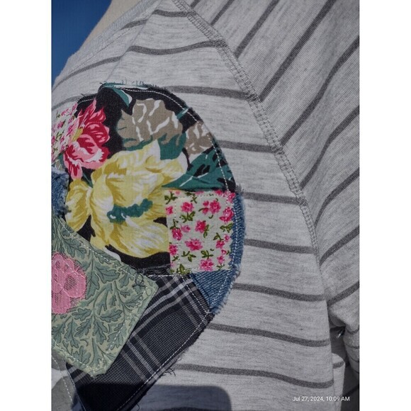 Custom Patchwork Heart Sweatshirt Striped Upcycled Boho reworked Ooak - Picture 7 of 10